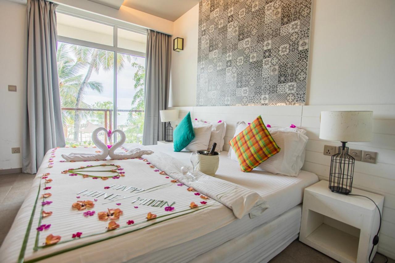 Velana Beach Hotel Maldives Maafushi Εξωτερικό φωτογραφία