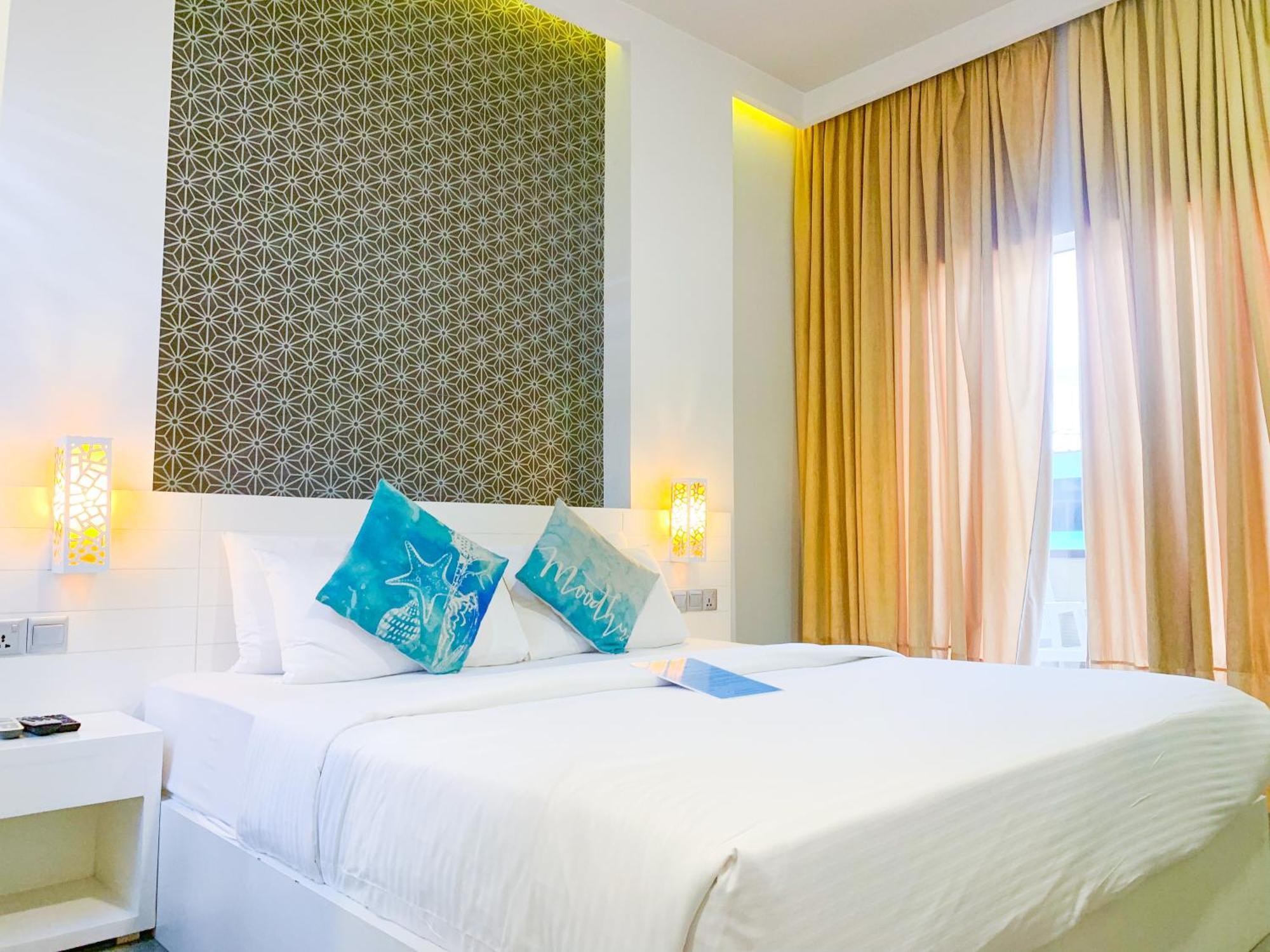 Velana Beach Hotel Maldives Maafushi Εξωτερικό φωτογραφία